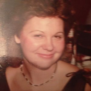 Meet your Posher, Larisa